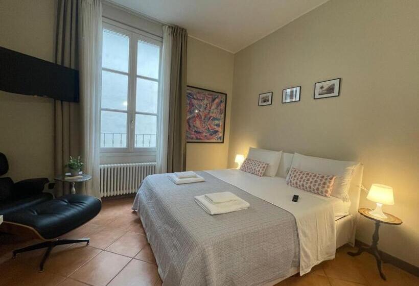 اتاق استاندارد, La Camera Di Lidia