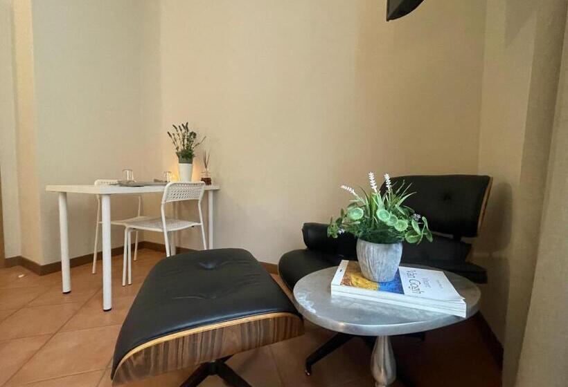 اتاق استاندارد, La Camera Di Lidia