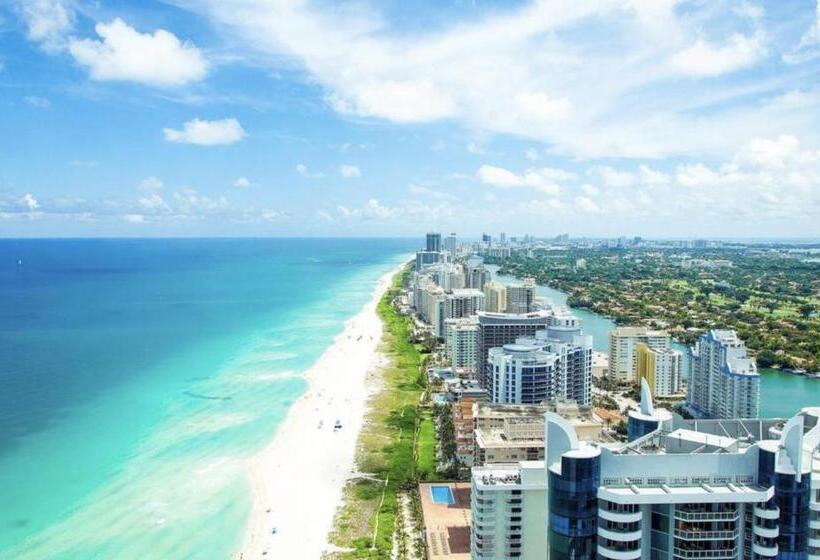 Люкс Superior, 1 Hotel & Homes Miami Beach Oceanfront Residence Suites By Joe Semary