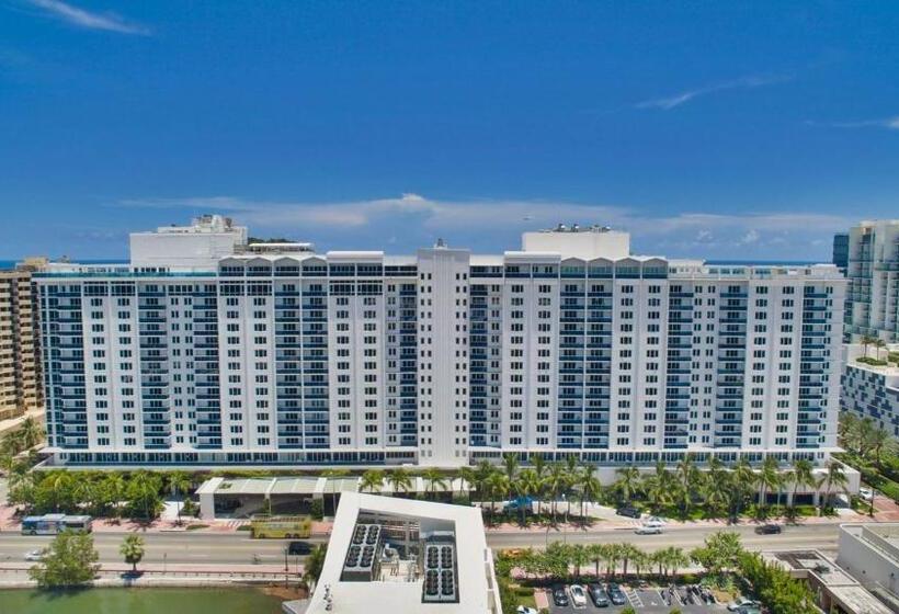 침실 1개 풀장 전망 아파트, 1 Hotel & Homes Miami Beach Oceanfront Residence Suites By Joe Semary