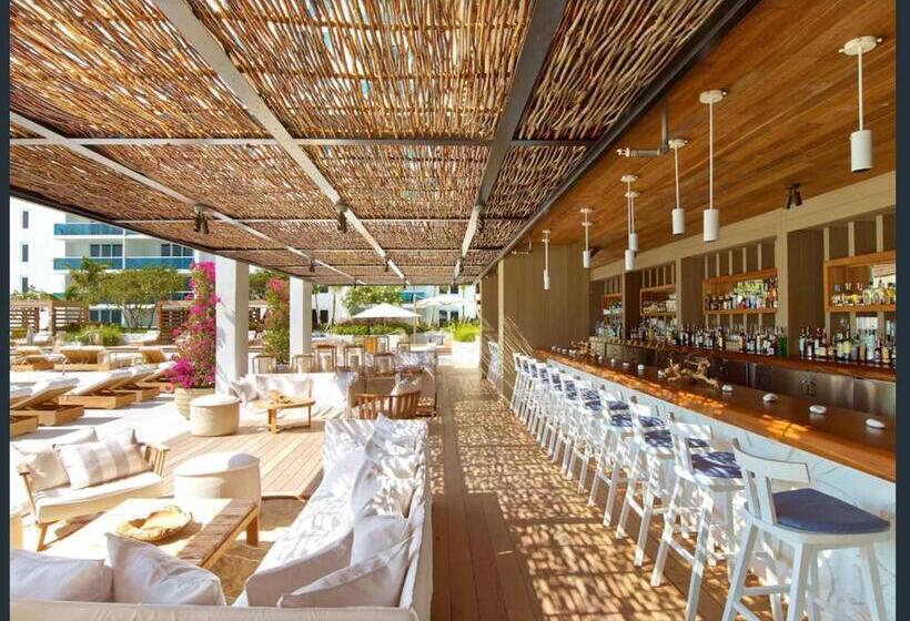 Апартаменты 1 Спальня Вид на Бассейн, 1 Hotel & Homes Miami Beach Oceanfront Residence Suites By Joe Semary