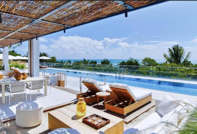 带阳台套房, 1 Hotel & Homes Miami Beach Oceanfront Residence Suites By Joe Semary