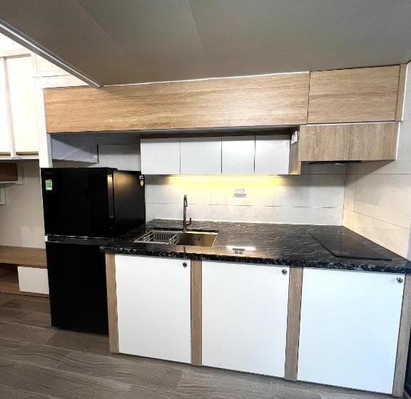 آپارتمان 1 خوابه با بالکن, Era Apartment đông Tác