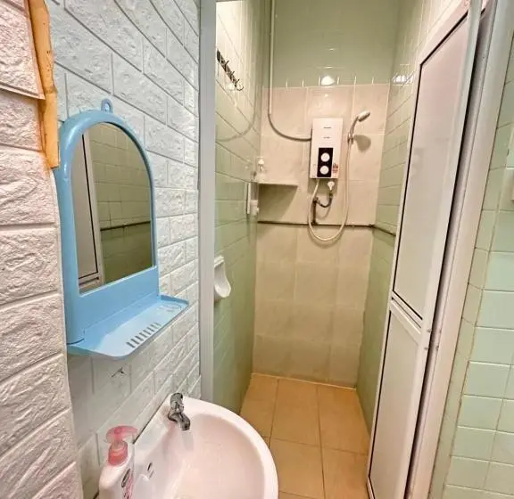 خانه 4 خوابه, Mac Inn 94