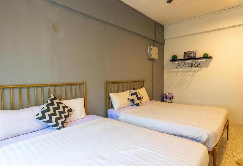 בית, 4 חדרי שינה, Mac Inn 94