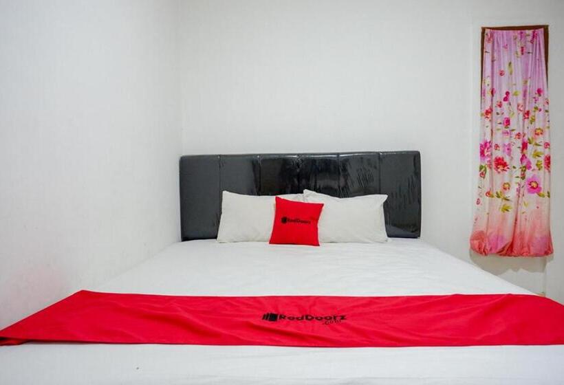スタンダードルーム, Reddoorz Near Universitas Negeri Makassar 3