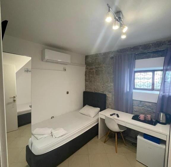 디럭스 룸, Rooms Pama