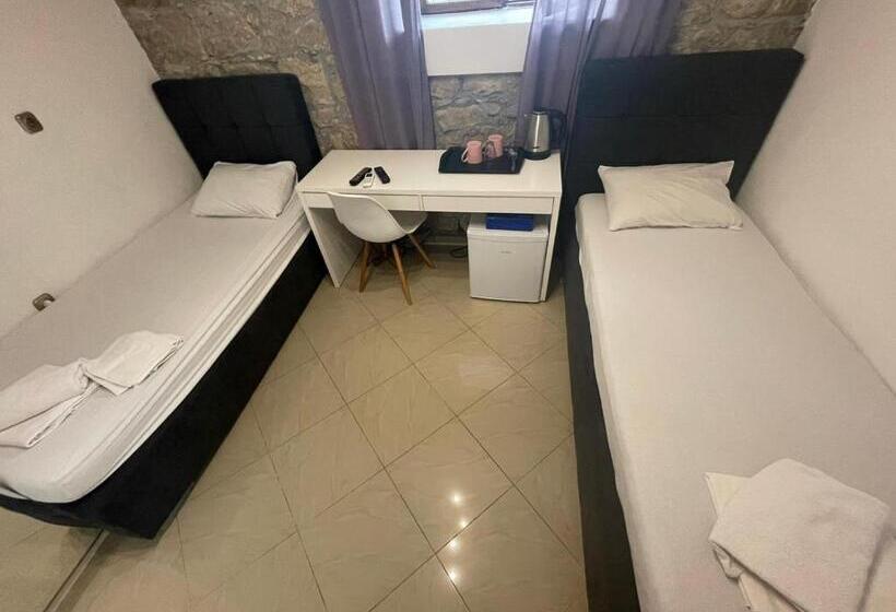 디럭스 룸, Rooms Pama
