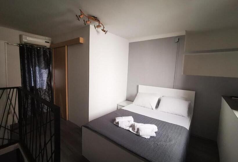 Номер Deluxe с Балконом, Rooms Pama