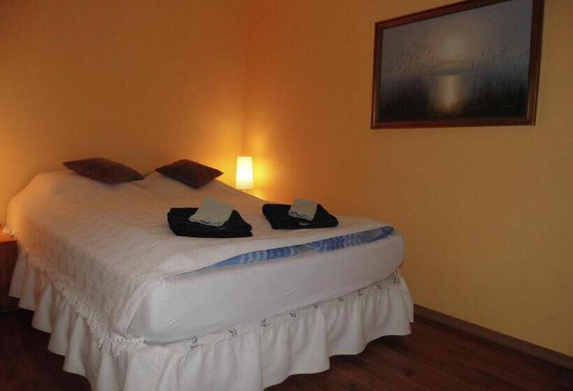 اتاق استاندارد با سرویس بهداشتی مشترک, Guesthouse Steinsholt