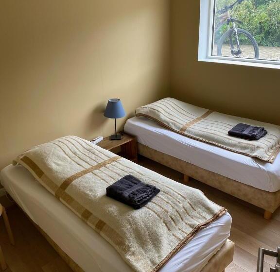 آپارتمان 1 خوابه همکف, Guesthouse Steinsholt