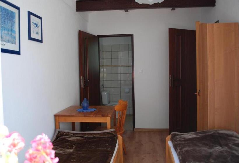 스탠다드 룸, łabądkowo