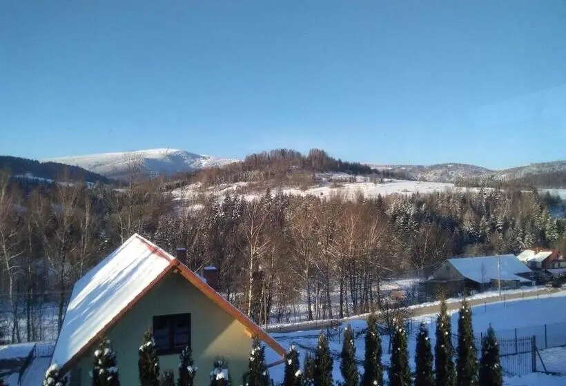 Talo 1 Makuuhuone, Agroturystyka U Rysia