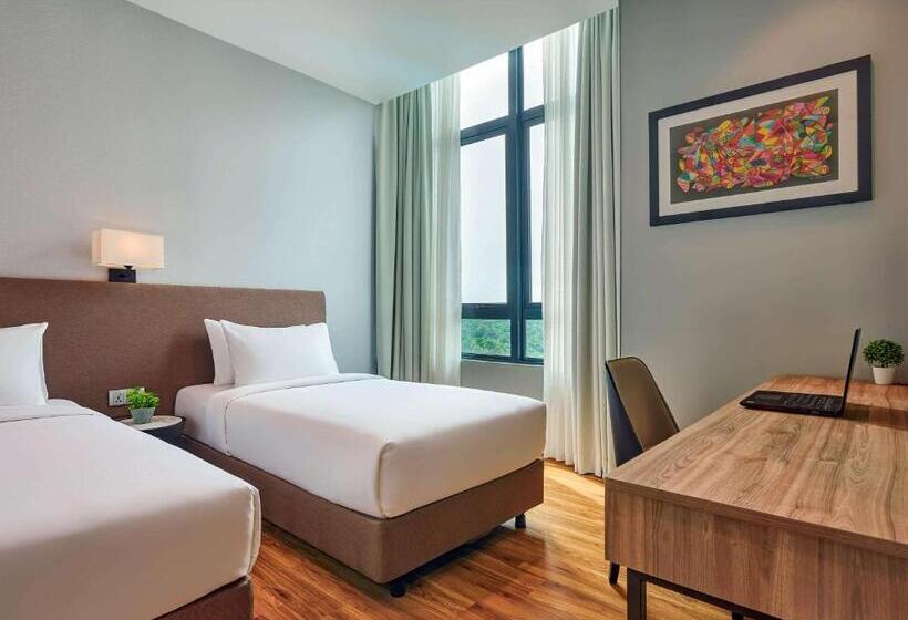 Апартаменты Deluxe 2 Спальни, Mercure Living Putrajaya