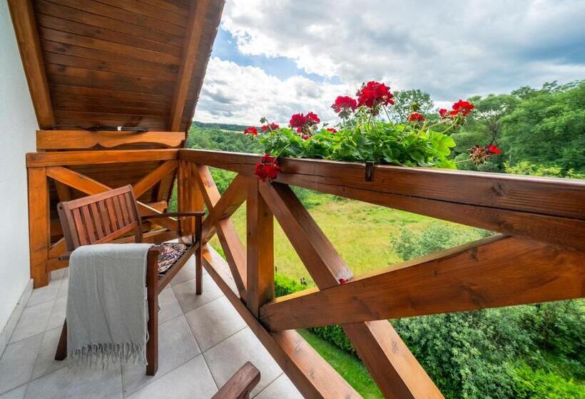 バルコニー付きスタンダードルーム, Tarninowe Wzgórze