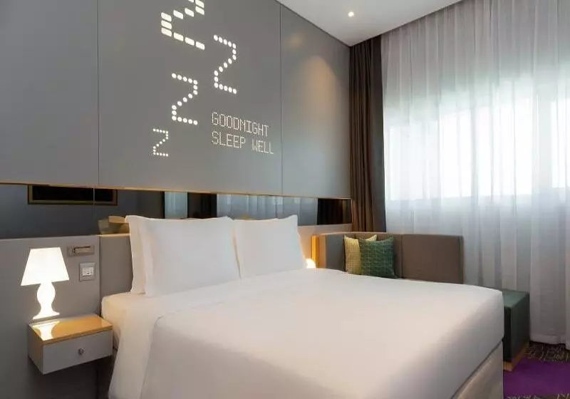 اتاق استاندارد با تخت بزرگ, Studio M Al Barsha Hotel By Millennium