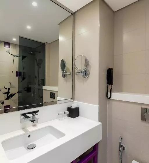 اتاق استاندارد با تخت بزرگ, Studio M Al Barsha Hotel By Millennium
