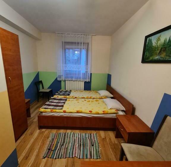 Quarto Estandar, Gościniec Halka