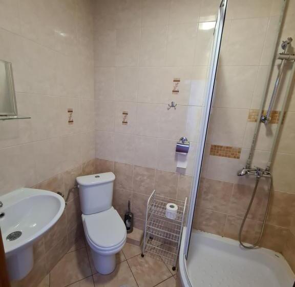 Quarto Estandar, Gościniec Halka