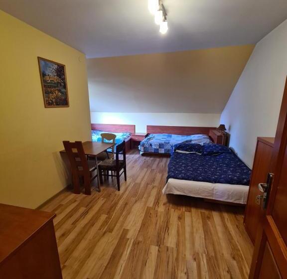 4인용 스탠다드 룸, Gościniec Halka