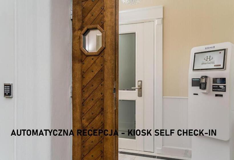 חדר אקונומי, H Apart