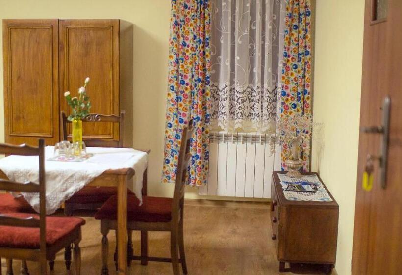 غرفة عائلية, Gospodarstwo Agroturystyczne Chata Na Izerskim Wzgórzu