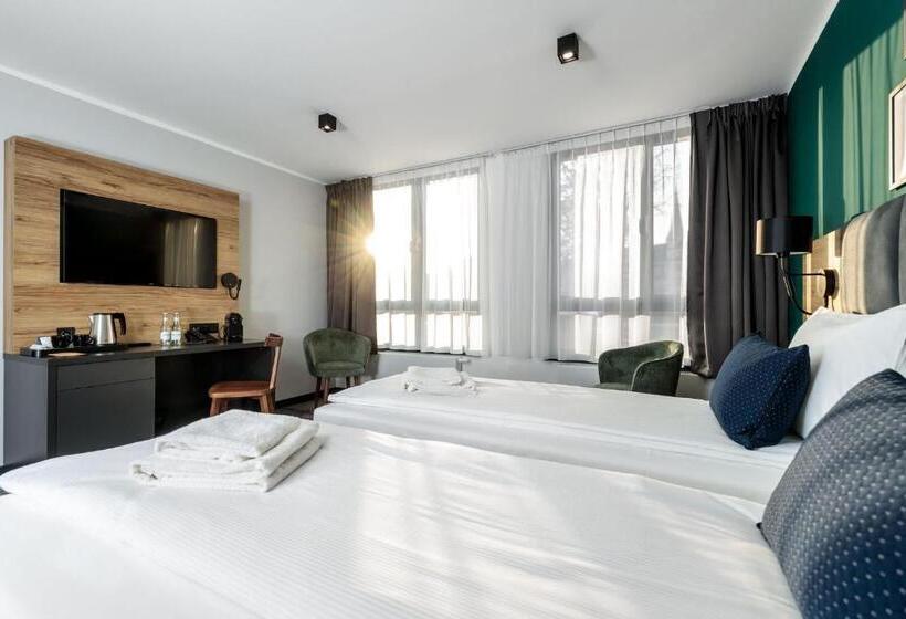 エクゼクティブルーム, Kyriad Stargard