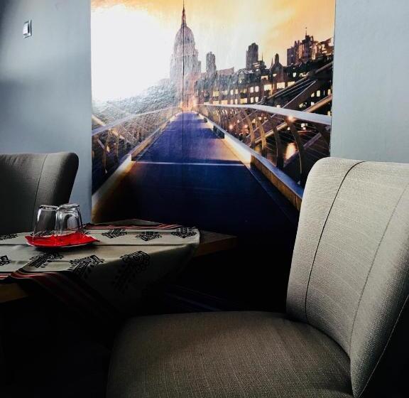 Номер Стандарт Трехместный, Restauracja U Guta