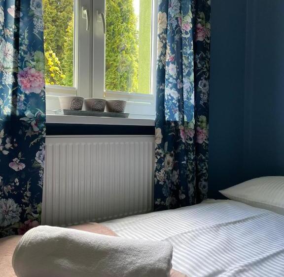Quarto Familiar, Domek Zielony