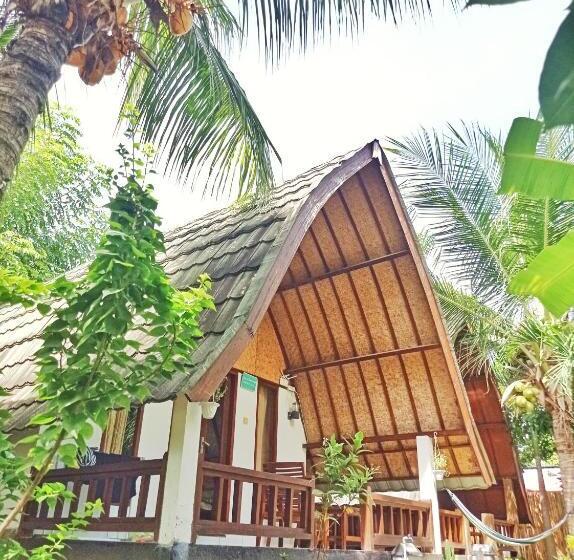 اتاق لوکس با تخت بزرگ, Follow The Rabbit Bungalow