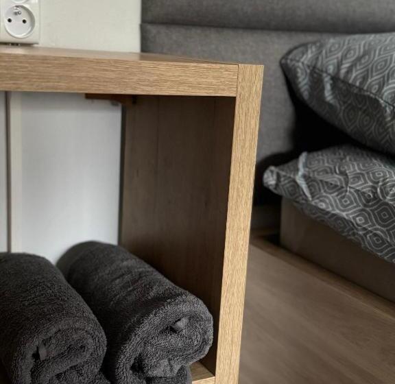 חדר בסיסי, Paris Rynek Centrum &parking