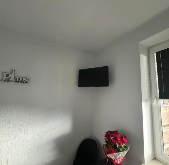 Quarto Basic, Paris Rynek Centrum &parking