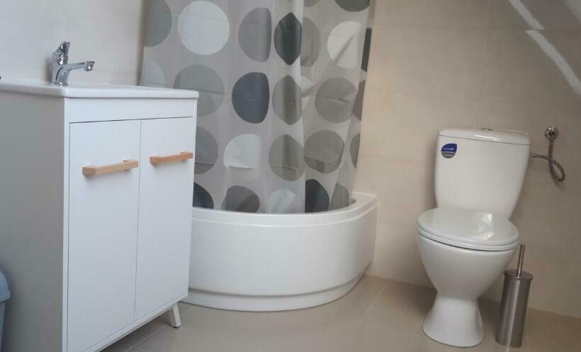 スタンダードルーム, Osada Boczki