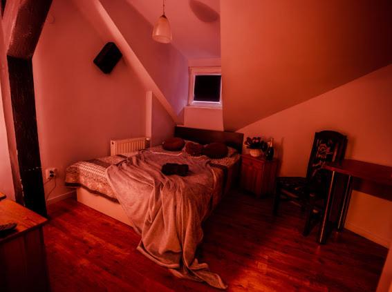 חדר בסיסי, Paris Rynek Centrum &parking