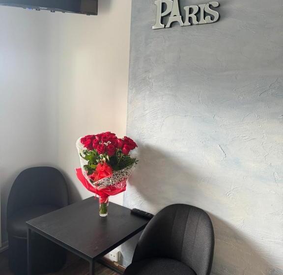 Quarto Deluxe com Vistas, Paris Rynek Centrum &parking