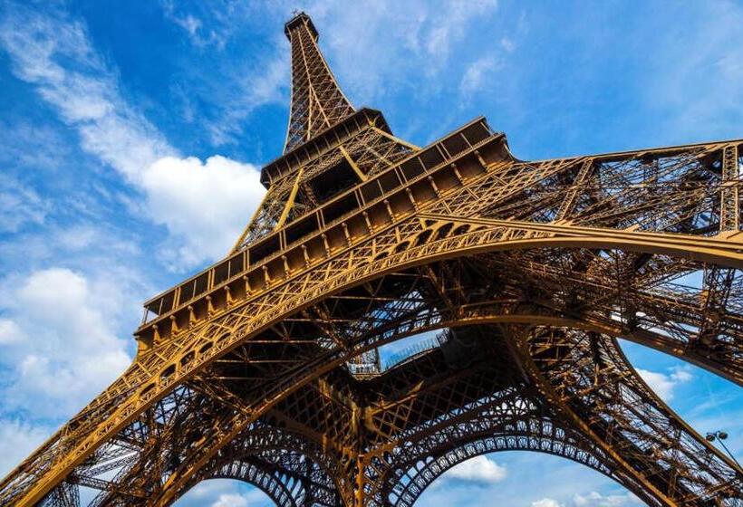 חדר דלוקס עם נוף, Paris Rynek Centrum &parking