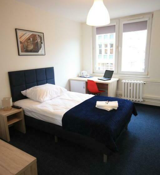 Номер Стандарт Индивидуальный Совместная Ванная, Studencki Dom Marynarza Pasat