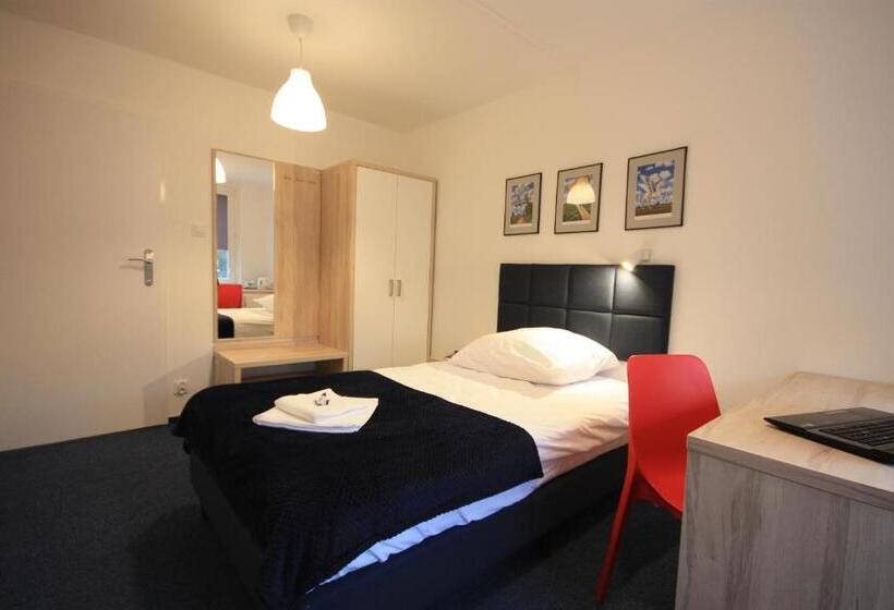 Номер Стандарт Индивидуальный, Studencki Dom Marynarza Pasat