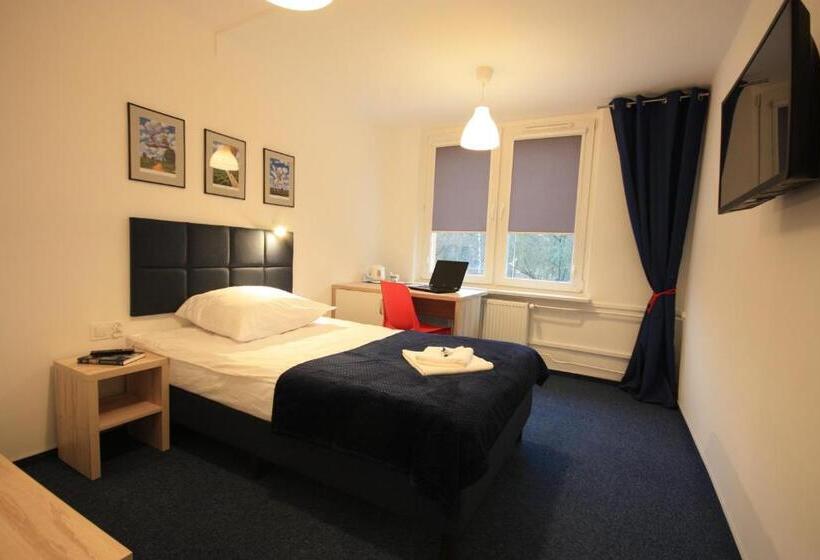 Номер Стандарт Индивидуальный, Studencki Dom Marynarza Pasat