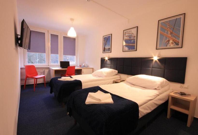 Номер Стандарт, Studencki Dom Marynarza Pasat