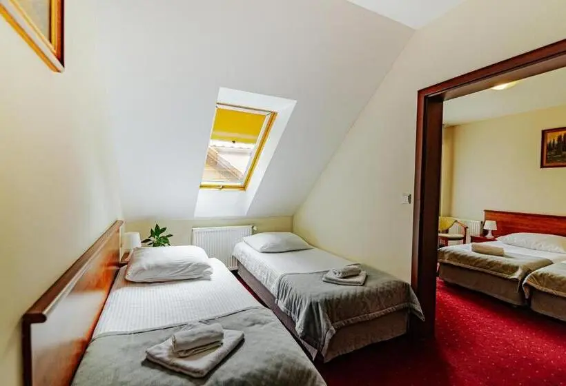 Standard Neljän Hengen Huone, Panorama_spa