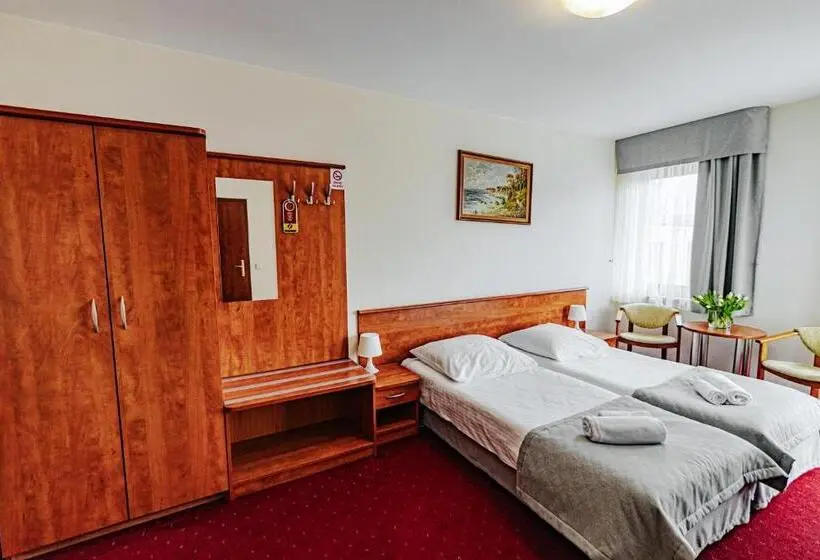 Standard Kolmen Hengen Huone, Panorama_spa