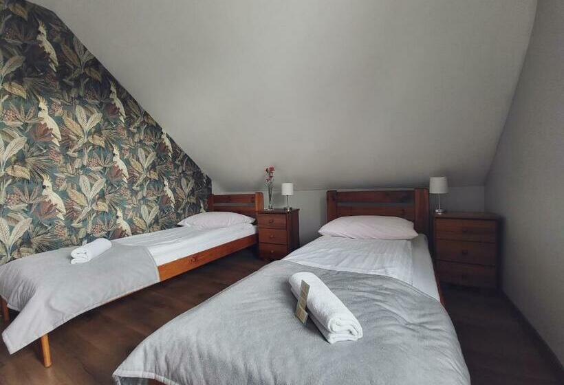 기본룸, Zajazd Na Górkach