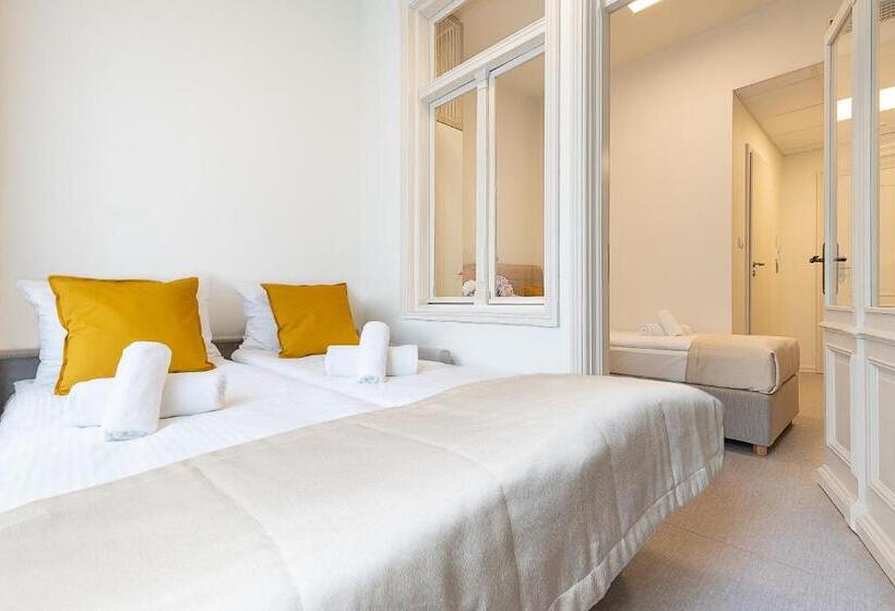 Трехместный Номер Комфорт, Dom Zdrojowy