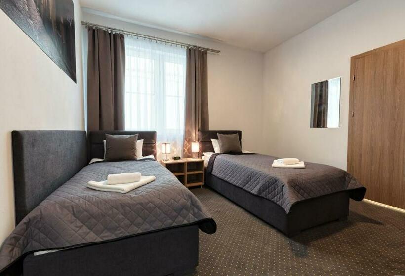 اتاق استاندارد, Lublin