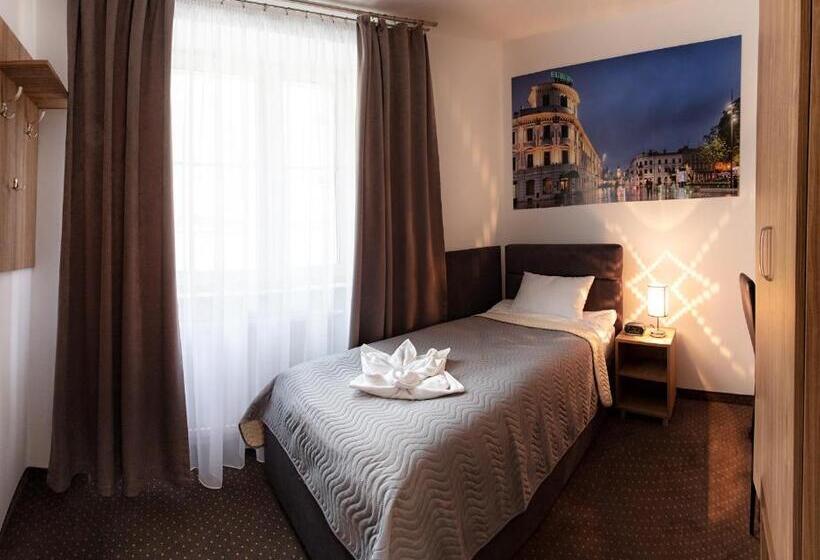 اتاق استاندارد یک نفره, Lublin