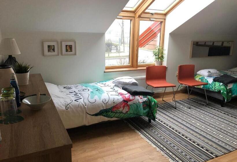 إستديو قياسى مزود بشرفة, Medical Spa Kwiatowa