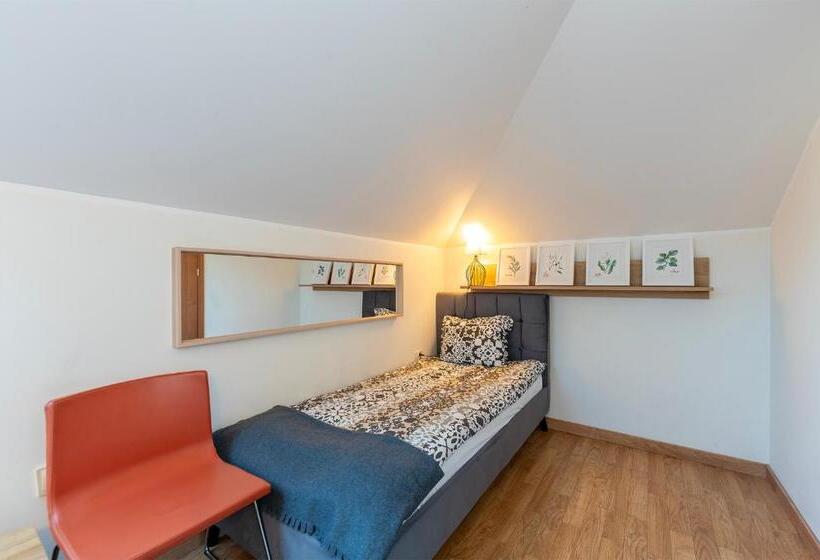 إستديو قياسى مزود بشرفة, Medical Spa Kwiatowa