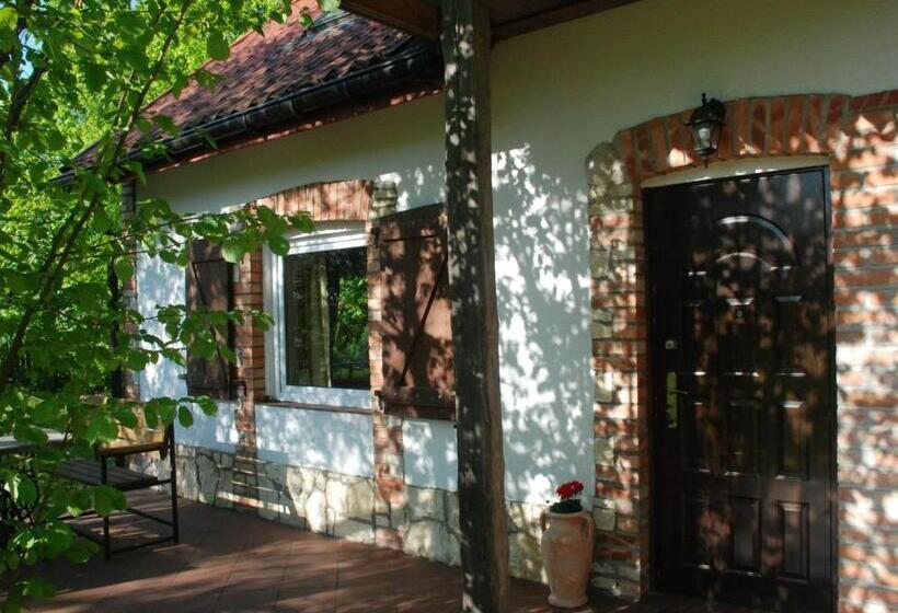 带1个卧室的公寓, Nasza Wioska