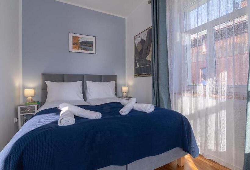 スタンダードトリプルルーム, Kacwinówka